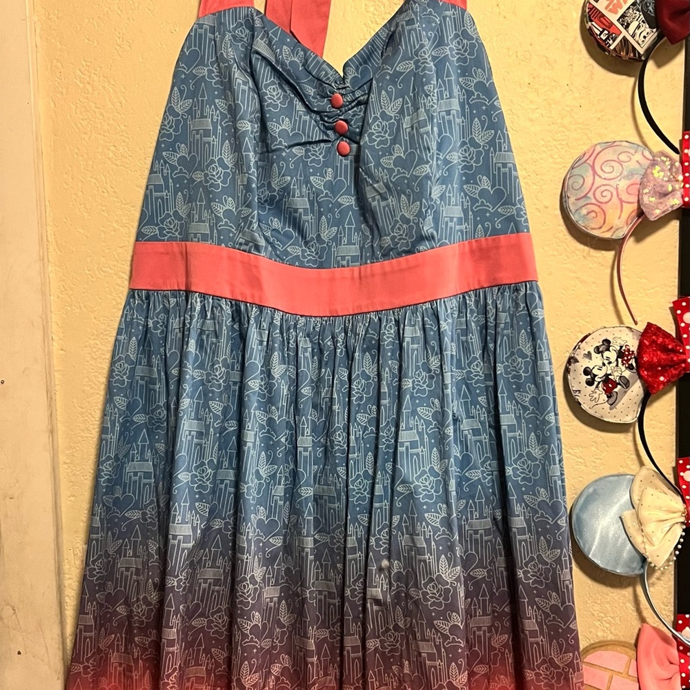 Disney Dress Shop - Aurora dress - Picture 2 of 3